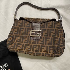 vintage fendi mama zucca baguette